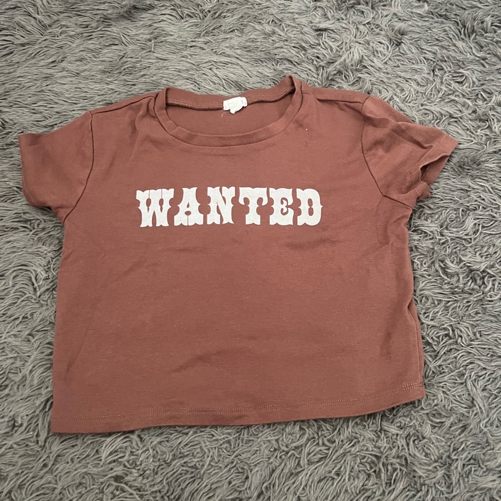 Wanted brown T-shirt from Garage! 🤎